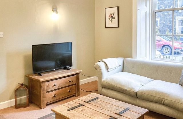 2 bedroom accommodation in Peebles