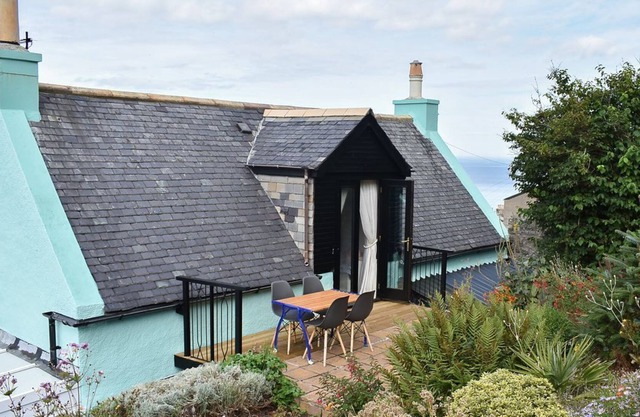2 bedroom accommodation in Gardenstown, near Banff