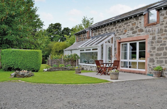 2 bedroom accommodation in Comrie, near Crieff