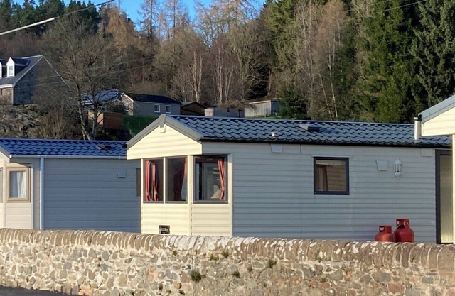 2 bedroom accommodation in Crieff