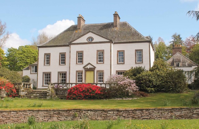 Alojamiento de 2 habitaciones en Pitscandly, cerca de Forfar