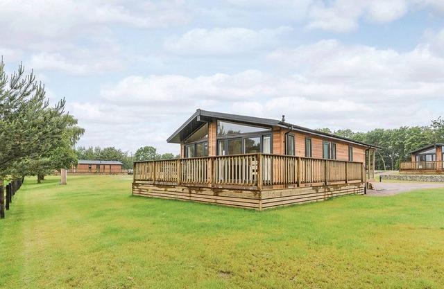 2 bedroom accommodation in Laceby
