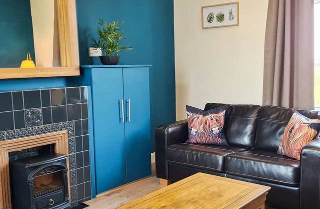 2 bedroom accommodation in Lanark