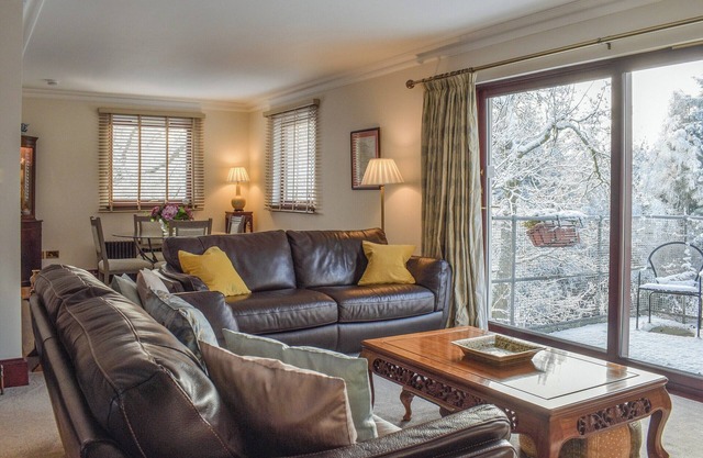 2 bedroom accommodation in Forth, near Lanark