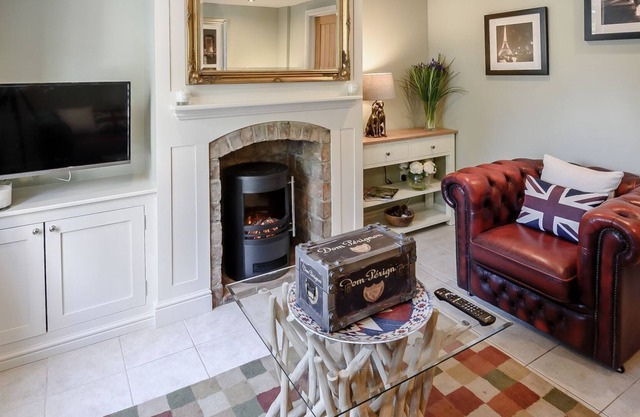2 bedroom accommodation in Louth