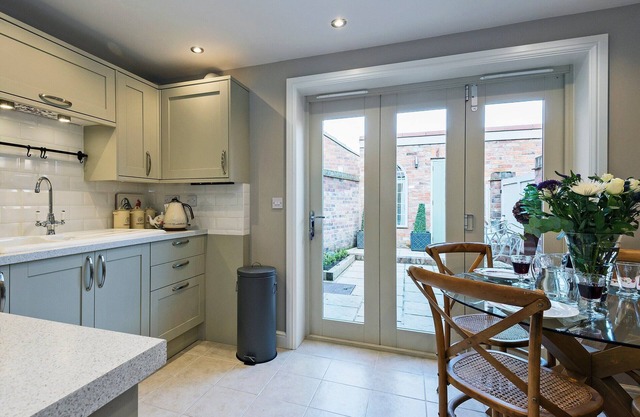 Alojamiento de 2 habitaciones en Louth