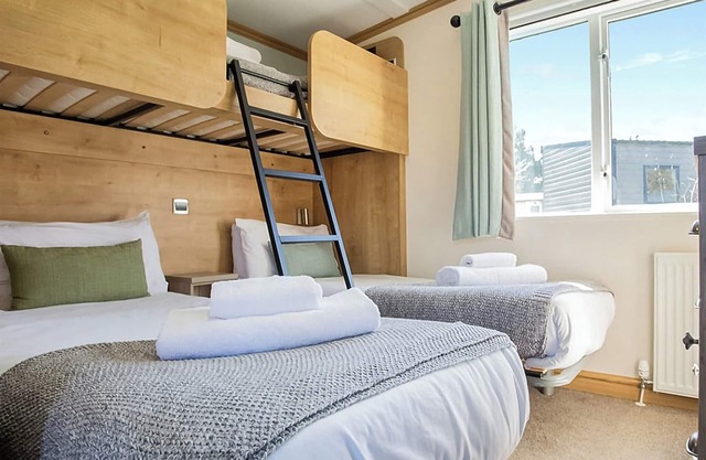 2 bedroom accommodation in Godshill, Fordingbridge