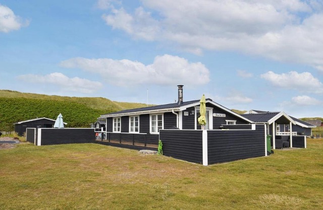 2 Bedroom Amazing Home In Ulfborg