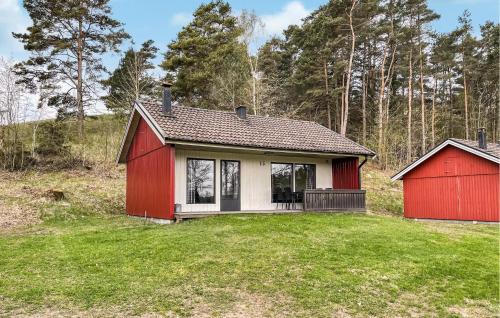 2 Bedroom Amazing Home In Degeberga