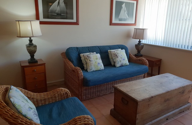 2 bedroom apartment in fabulous South Fremantle