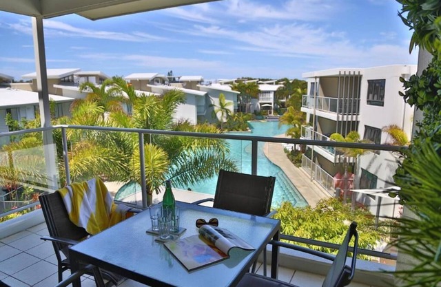 2 BEDROOM APARTMENT Level 1 & 2