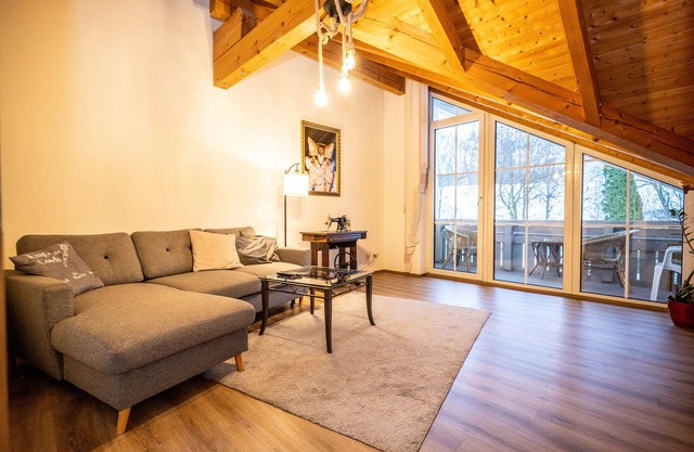 Cozy vacation apartment with balcony & WLAN