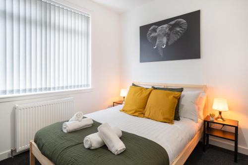 2 Bedroom Apartment-Free Parking