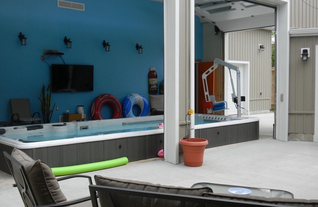 Apartamento de 2 dormitorios con piscina en el lado oeste