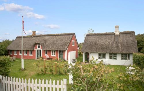 2 Bedroom Beautiful Home In Fanø
