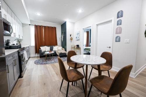 2 Bedroom Central City Retreatkingbedwdwifi