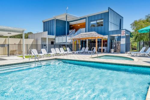 2-Bedroom Coastal Retreat