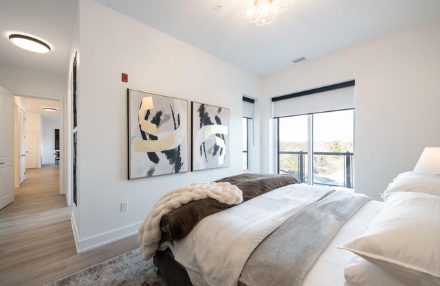 2 Bedroom Condo in Fenelon Falls on the Lake!