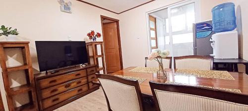 2 Bedroom Condo Unit near Burnham Park by Zoneville Condominiums
