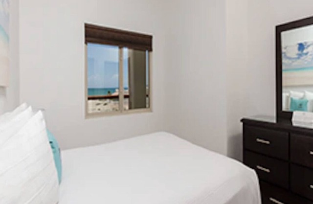 2 Bedroom Condominium- 2 bedroom condo 2 bathroom, for up to 6 people