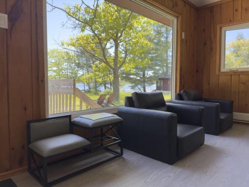 2-Bedroom Cottage #4 - Sand Bay
