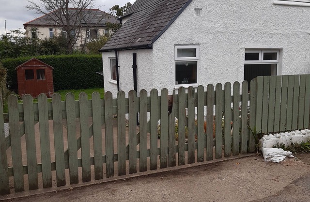 2 bedroom cottage in the centre of Brodick.