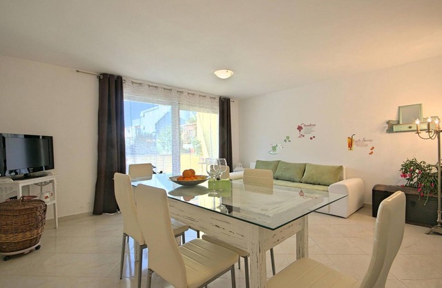 Acogedor apartamento de 2 dormitorios.