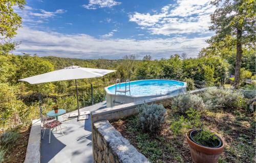 2 Bedroom Cozy Apartment In Kastav