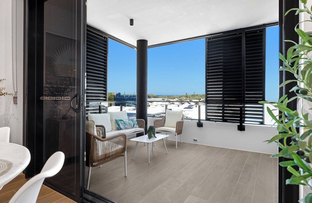 2 Bedroom Deluxe with partial ocean view