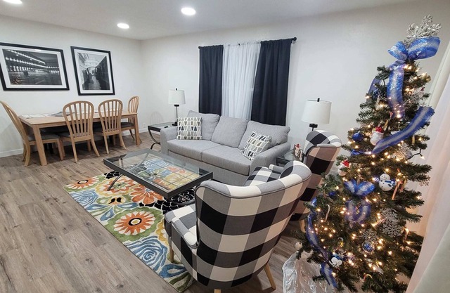 2 Bedroom Executive Suite with Waffle Breakfast
