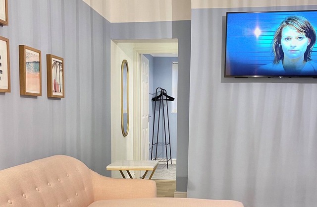 Monthly Stay - 2 bedrooms flat - Homevy Relocations
