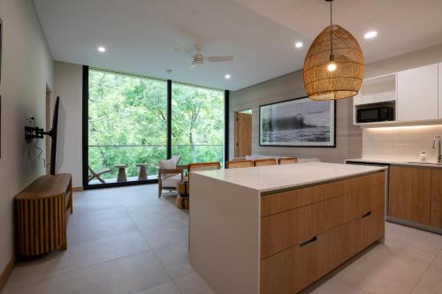 2-Bedroom Jungle View Penthouse with Pool & Jacuzzi