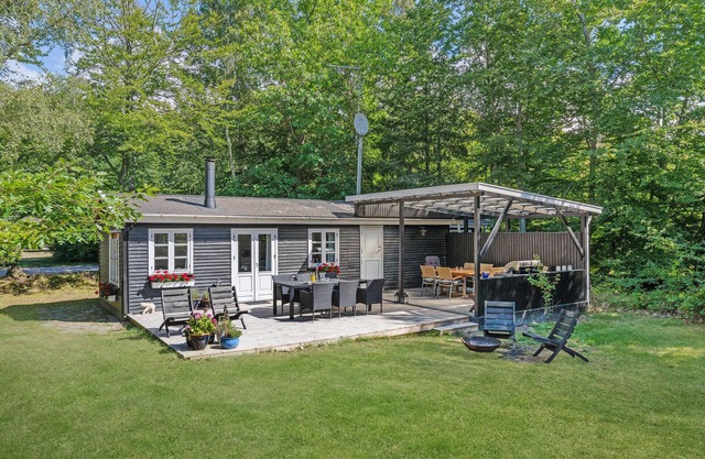 Casa acogedora en Rønne con cocina