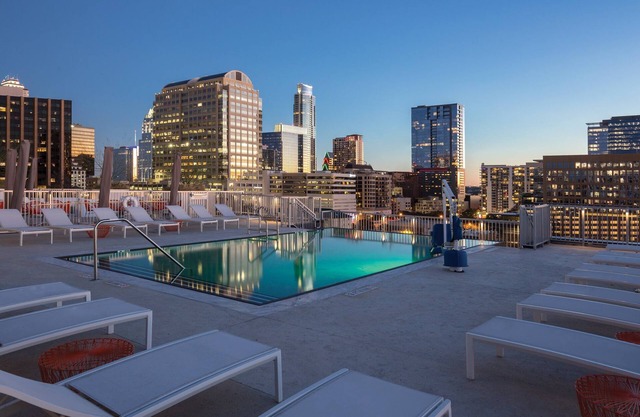 2-bedroom - Mobility w/ Side Transfer Shower in cool Austin
