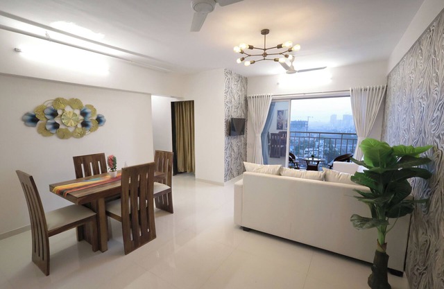 2 Bedroom near Goregaon Exhibition Center