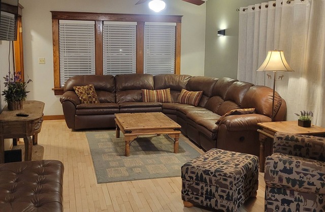 2-bedroom newly remodeled house in Iron River with WiFi & a big yard.