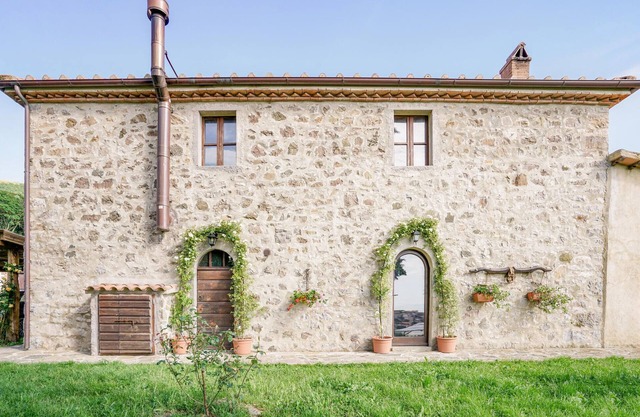 Impresionante casa en Stribugliano
