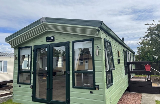 2-Bedroom Parkhome Uddingston