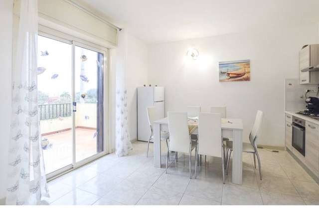 2 Bedroom Private vacation home in Punta Braccetto