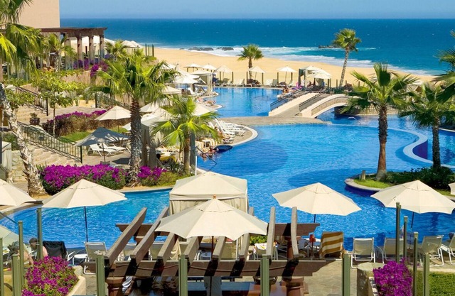 2-bedroom resort in phenomenal Cabo San Lucas with fitness room, AC, WiFi
