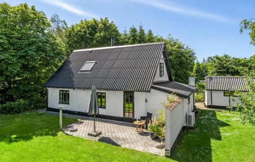 2 Bedroom Stunning Home In Bedsted Thy