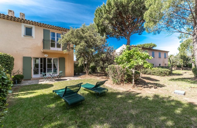 2 BEDROOM TOWNHOUSE WITH GARDEN (N°436)