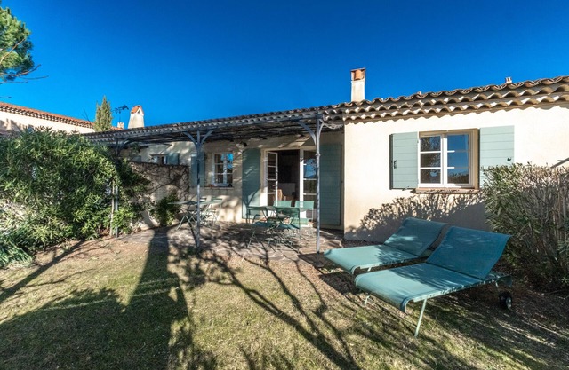 2 BEDROOM TOWNHOUSE WITH GARDEN (N°508)