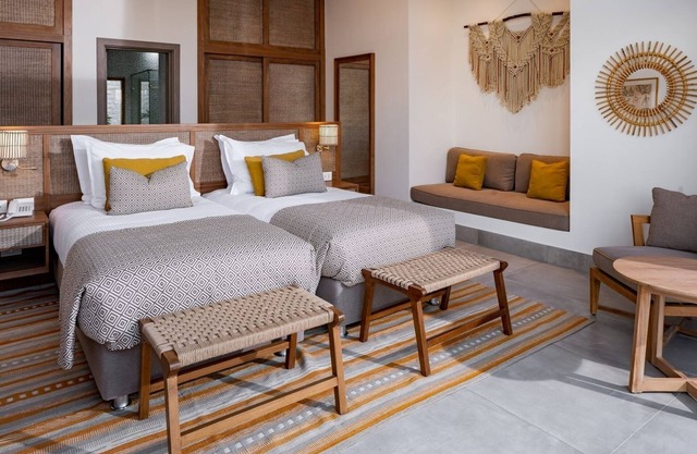2-Bedroom Villa | Swim-Up Access, Jacuzzi, Garden, Butler & Private Bar