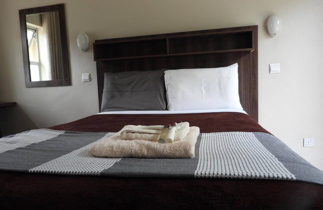 2 bedroomed apartment with en-suite and kitchenette - 2070