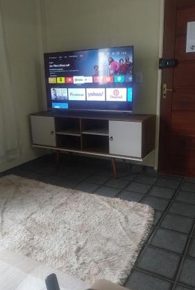 2 bedrooms 2 bathrooms shopp beach wifi