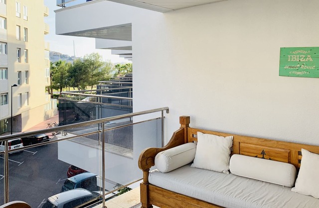 APARTAMENTO 2 HABITACIONES AREA Playa Talamanca Pacha Puerto BOTAFOCH