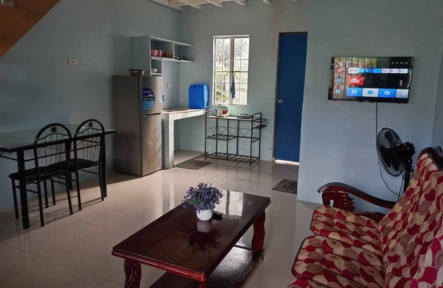 2 Bedrooms Lofted House in a Gated Community with 24/7 Security Personnel.