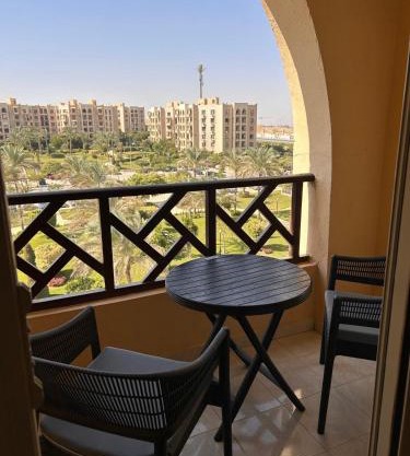 2 Bedrooms modern appartment in Rehab