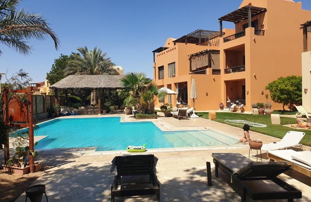 2 BedRooms South Marina Gouna Free access Pool Free Enteranc beach 3 Min Walk